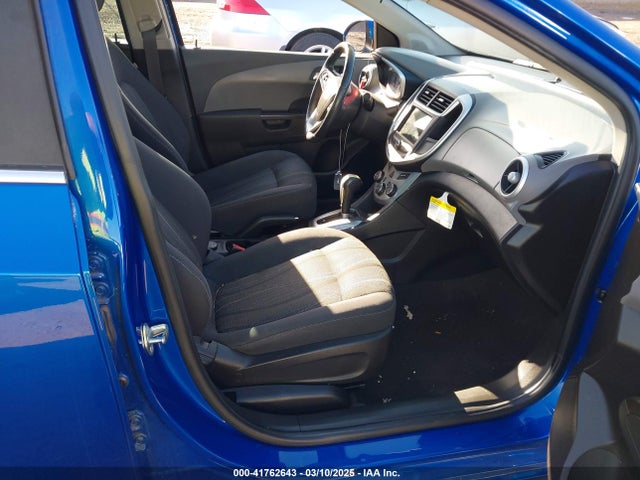 1G1JD5SH5J4113776 Chevrolet Sonic Lt Auto