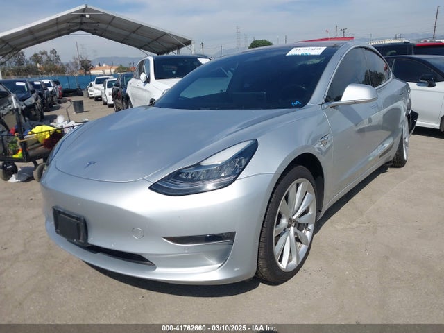 2018 TESLA MODEL 3 5YJ3E1EA3JF024317 Photo 1