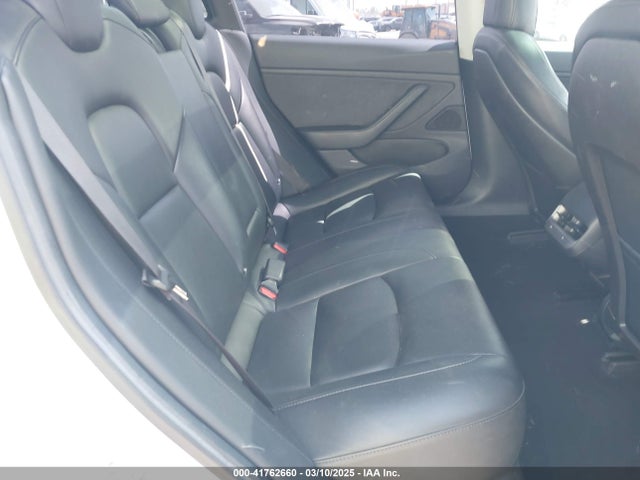 2018 TESLA MODEL 3 5YJ3E1EA3JF024317 Photo 7