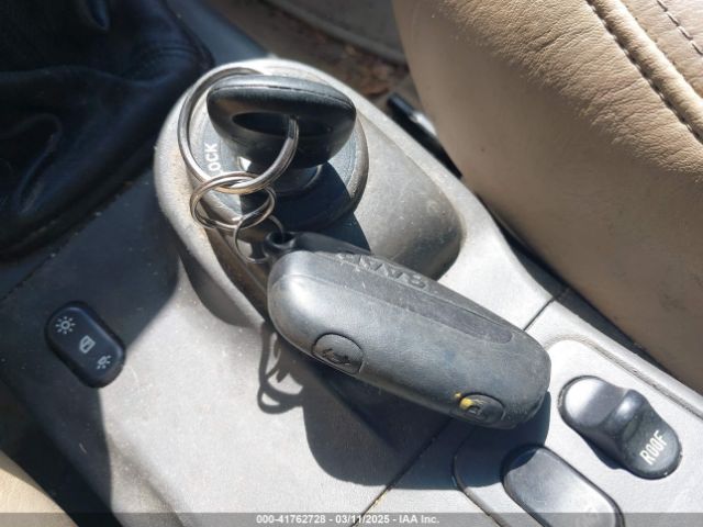 2000 SAAB 9-3 YS3DD75H0Y7008124 Photo 10