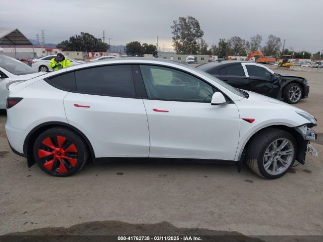 5YJYGDEE0MF209045 Tesla Model Y Long Range Dual Motor All-wheel Drive