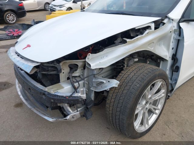 5YJYGDEE0MF209045 Tesla Model Y Long Range Dual Motor All-wheel Drive