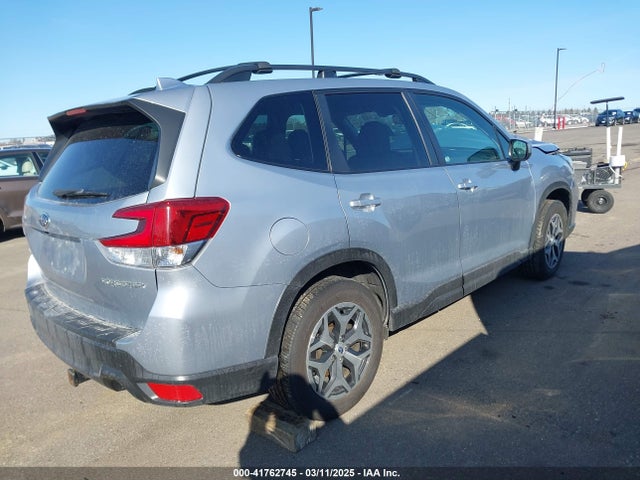 JF2SKAJC4LH521165 Subaru Forester Premium