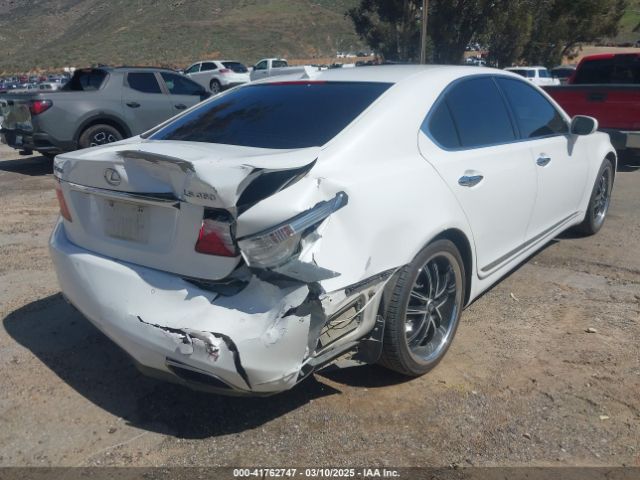 2007 LEXUS LS 460 JTHBL46F875028420 Photo 3