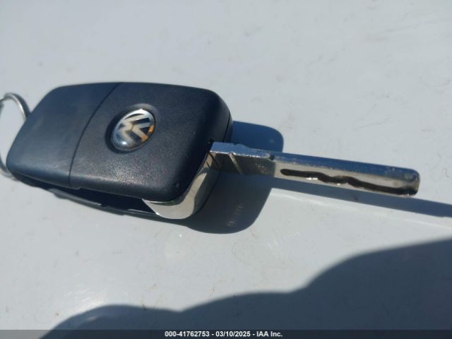1VWBS7A35GC024868 Volkswagen Passat 1.8t Se