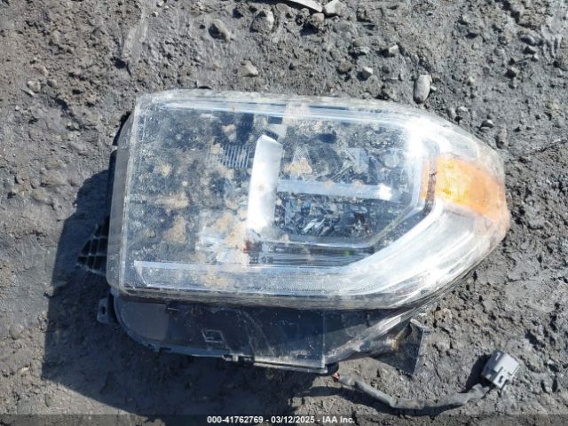 5TFHY5F15KX864478 Toyota Tundra Limited 5.7l V8