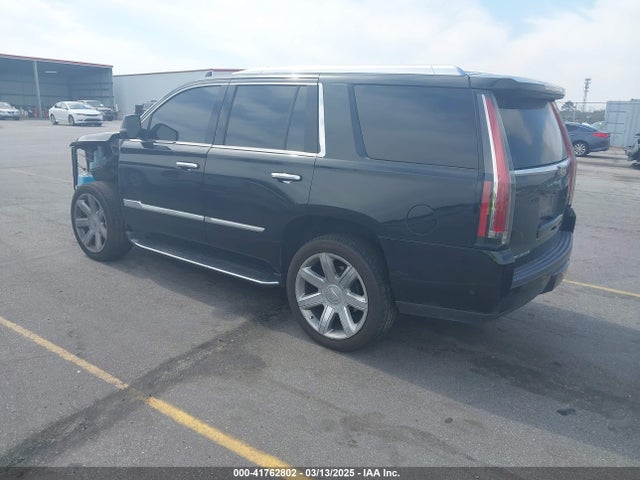2017 CADILLAC ESCALADE 1GYS4BKJ3HR307534 Photo 2