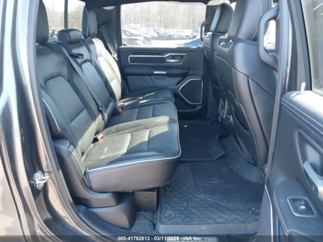 1C6SRFJT1MN668982 RAM 1500 Laramie  4x4 5'7 Box