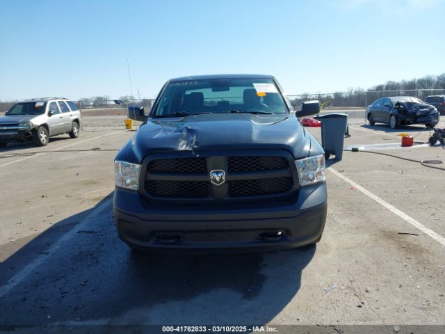 1C6RR7KG1JS106180 RAM 1500 Tradesman  4x4 5'7 Box