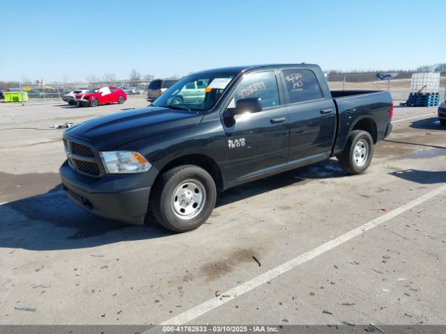 1C6RR7KG1JS106180 RAM 1500 Tradesman  4x4 5'7 Box