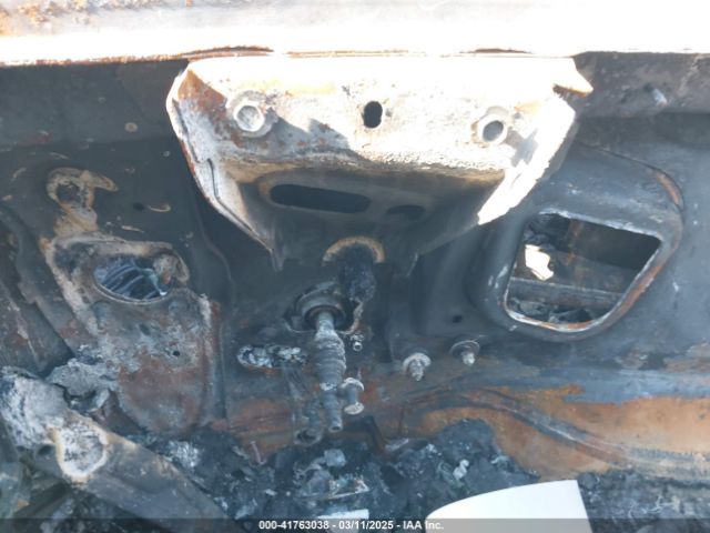 1C4RJEAG6GC499568 Jeep Grand Cherokee Laredo