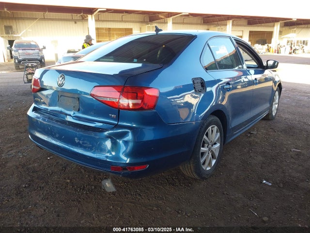 3VWD17AJ2FM291120 Volkswagen 1.8t