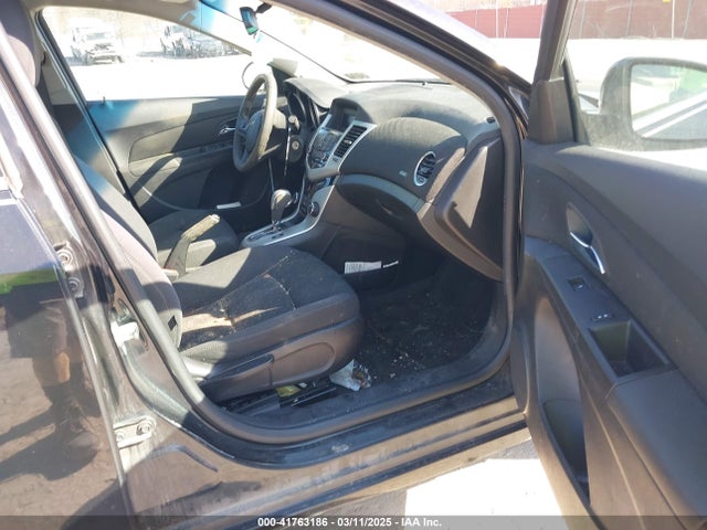 1G1PC5SB6F7172091 Chevrolet Cruze 1lt Auto
