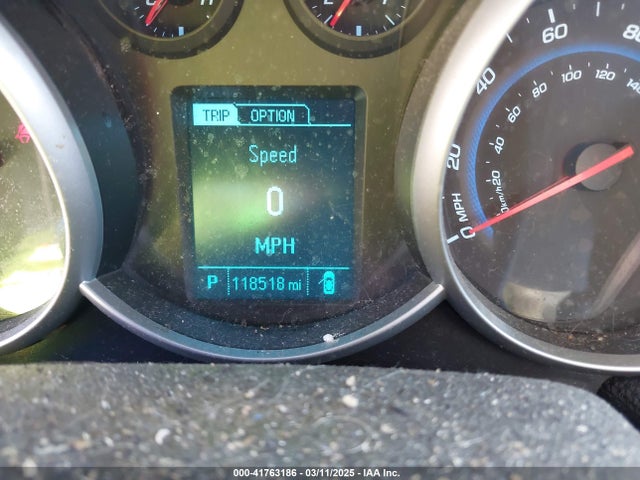 1G1PC5SB6F7172091 Chevrolet Cruze 1lt Auto