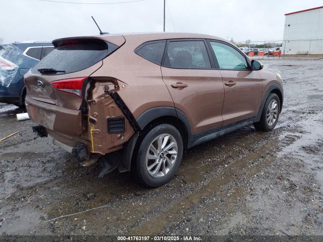 KM8J23A48GU238176 Hyundai TUCSON SE