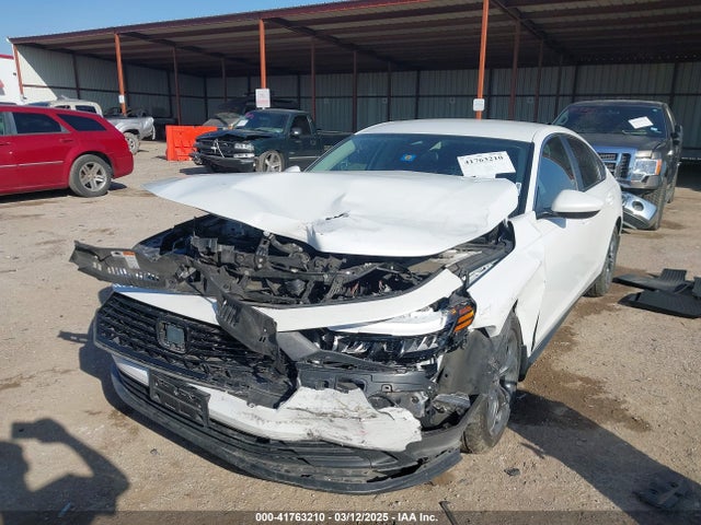 1HGCY1F25PA025471 Honda ACCORD LX