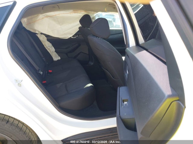 1HGCY1F25PA025471 Honda ACCORD LX