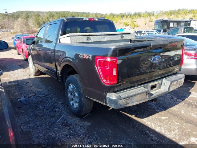 Ford F-150 Xlt 2023 1FTFW1E86PKF00241 Image 3