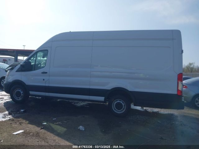1FTBW3X81NKA04543 Ford Transit-350 Cargo Van