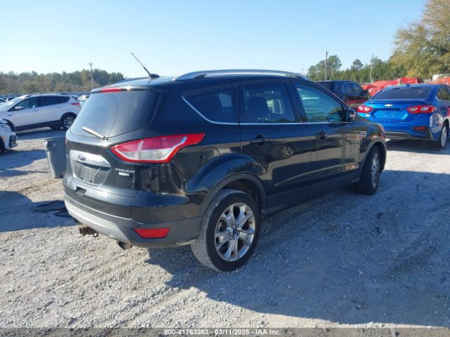 1FMCU9J95EUC65558 Ford Escape Titanium
