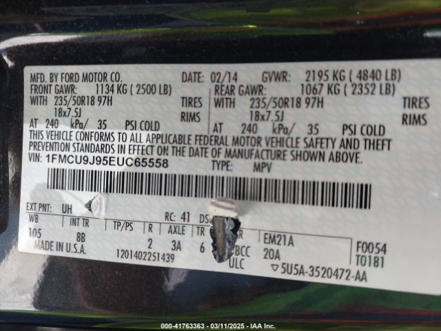 1FMCU9J95EUC65558 Ford Escape Titanium