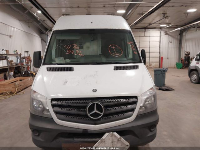 WD3PE8DE7E5898671 Mercedes-Benz Sprinter 2500 High Roof