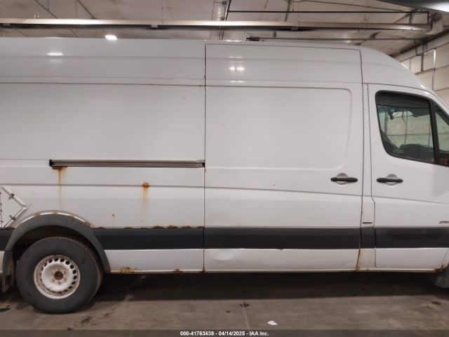 WD3PE8DE7E5898671 Mercedes-Benz Sprinter 2500 High Roof