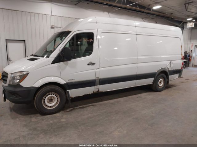 WD3PE8DE7E5898671 Mercedes-Benz Sprinter 2500 High Roof