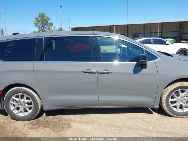 Chrysler Pacifica Select 2025 2C4RC1BG0SR541282 Image 14