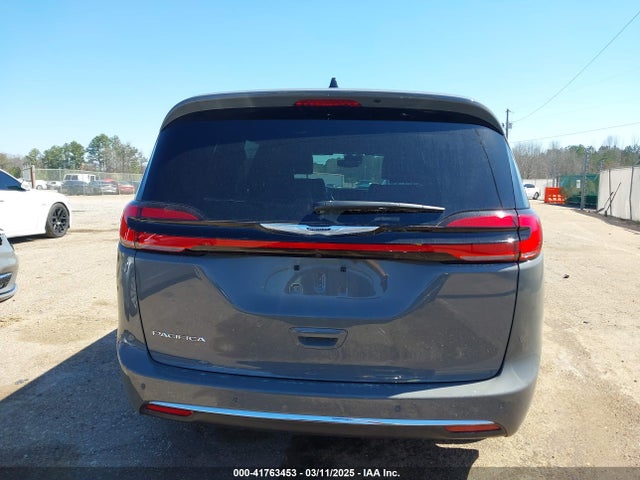 Chrysler Pacifica Select 2025 2C4RC1BG0SR541282 Image 17