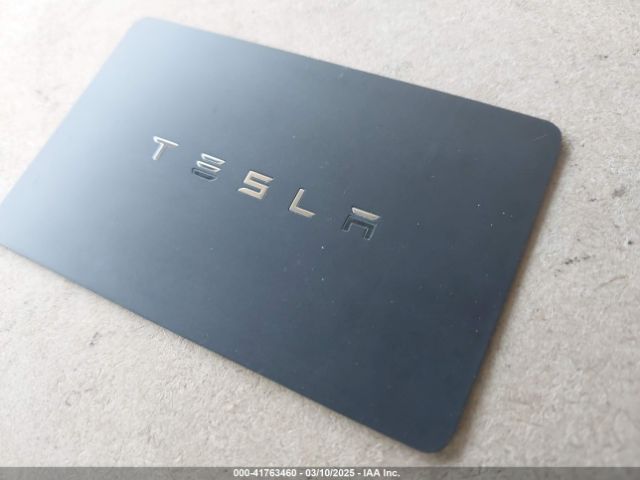 5YJ3E1EB6JF105837 Tesla Model 3 Long Range/performance