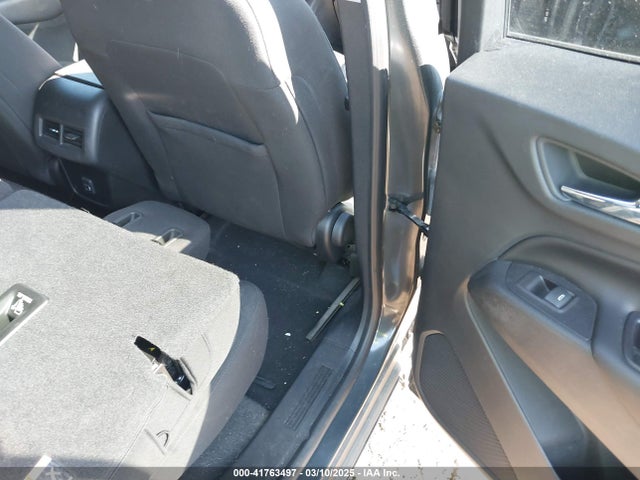 2GNAXKEV6K6124145 Chevrolet EQUINOX LT