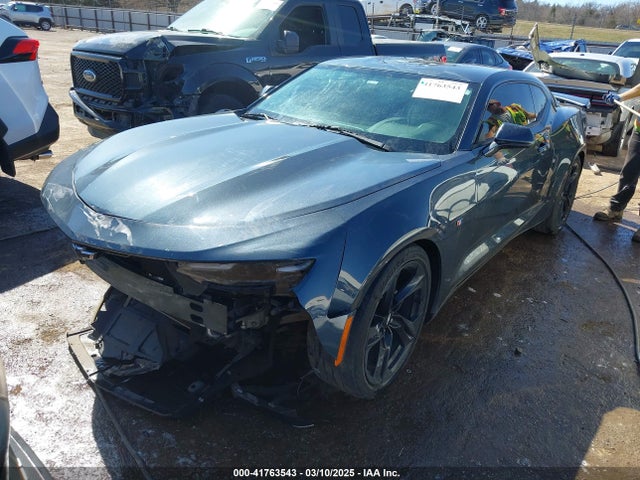 Chevrolet Camaro 1lt 2019 1G1FB1RX4K0122754 Image 2