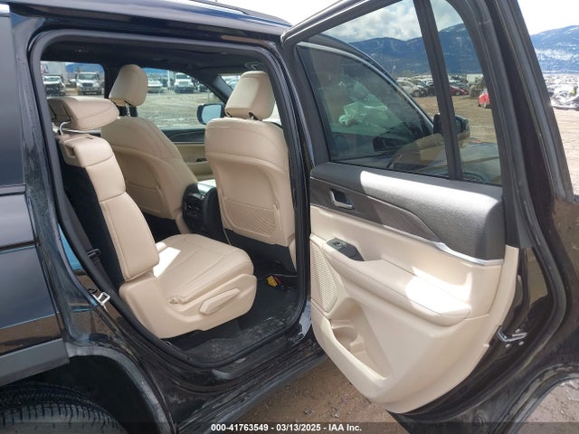 1C4RJKBG6P8859034 Jeep GRAND CHEROKEE L