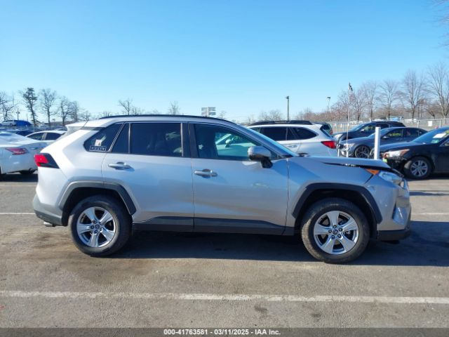 2T3W1RFV1LC052172 Toyota Rav4 Xle