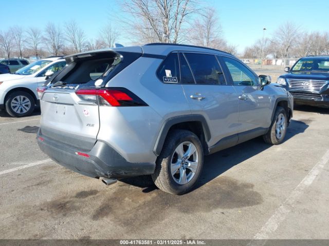 2T3W1RFV1LC052172 Toyota Rav4 Xle