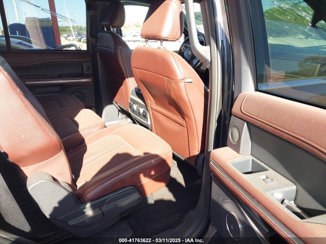 1FMJU1KT3NEA66988 Ford Expedition Limited