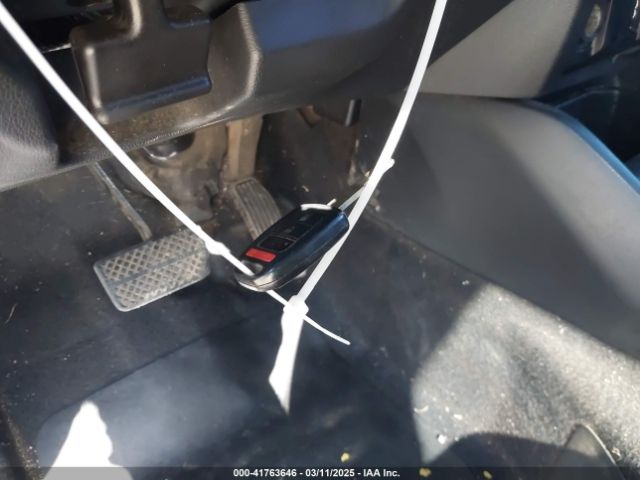JHMGK5H57GS005747 Honda FIT LX