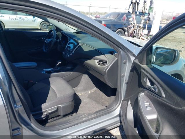 1G1ZD5ST4RF124615 Chevrolet Malibu Fwd 1lt