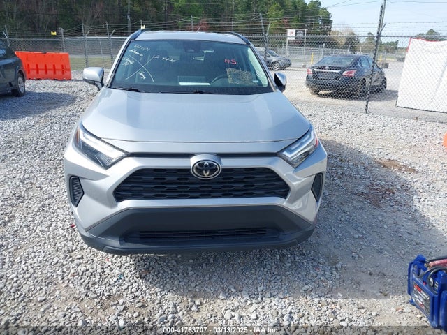 Toyota Rav4 Xle 2022 2T3W1RFVXNW191038 Image 12