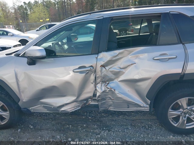Toyota Rav4 Xle 2022 2T3W1RFVXNW191038 Image 14