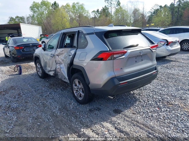Toyota Rav4 Xle 2022 2T3W1RFVXNW191038 Image 3