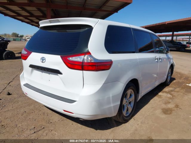 5TDZZ3DC2HS771930 Toyota Sienna L 7 Passenger