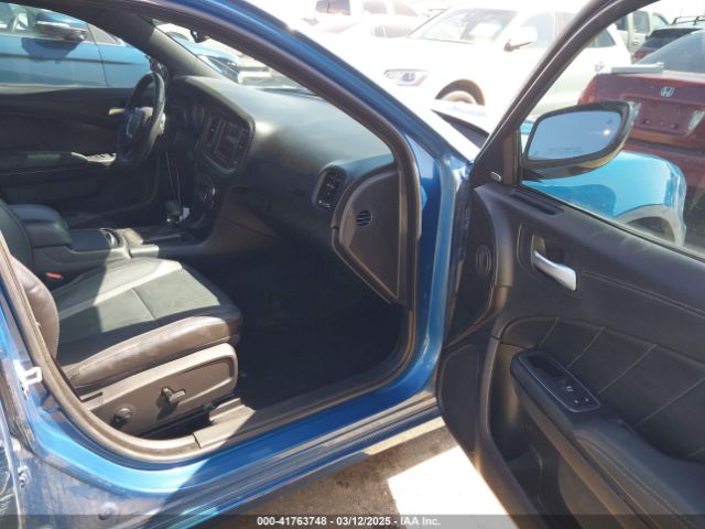 2C3CDXBG0PH564990 Dodge Charger Sxt