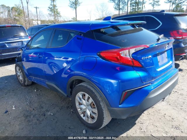 NMTKHMBXXLR108905 Toyota C-HR LE
