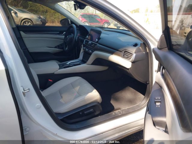 1HGCV3F99KA006657 Honda Accord Hybrid Touring