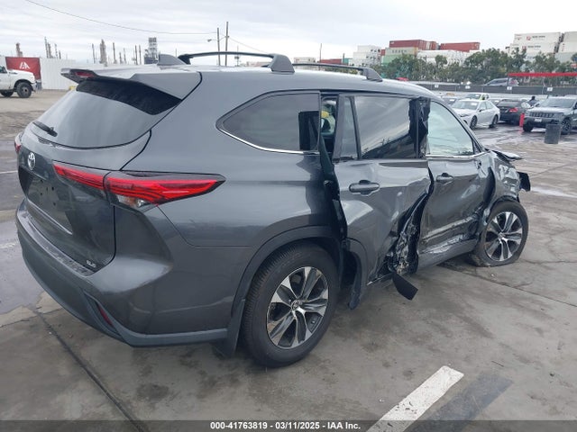 5TDHZRAH5LS004127 Toyota Highlander Xle