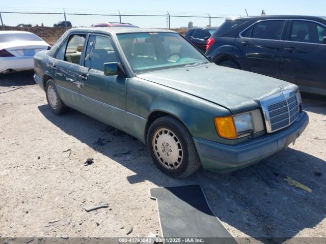 1992 MERCEDES-BENZ 400 WDBEA34E1NB738281