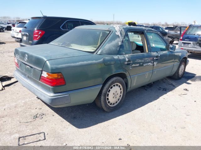 1992 MERCEDES-BENZ 400 WDBEA34E1NB738281 Photo 3