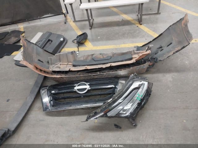 5N1DR3CBXNC244794 Nissan Pathfinder Sl 2wd